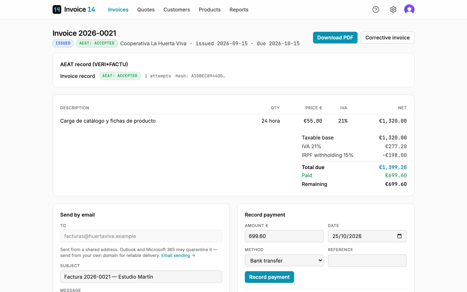 An issued invoice: number, status and dates in the header, with the PDF, correction, email and payment actions.